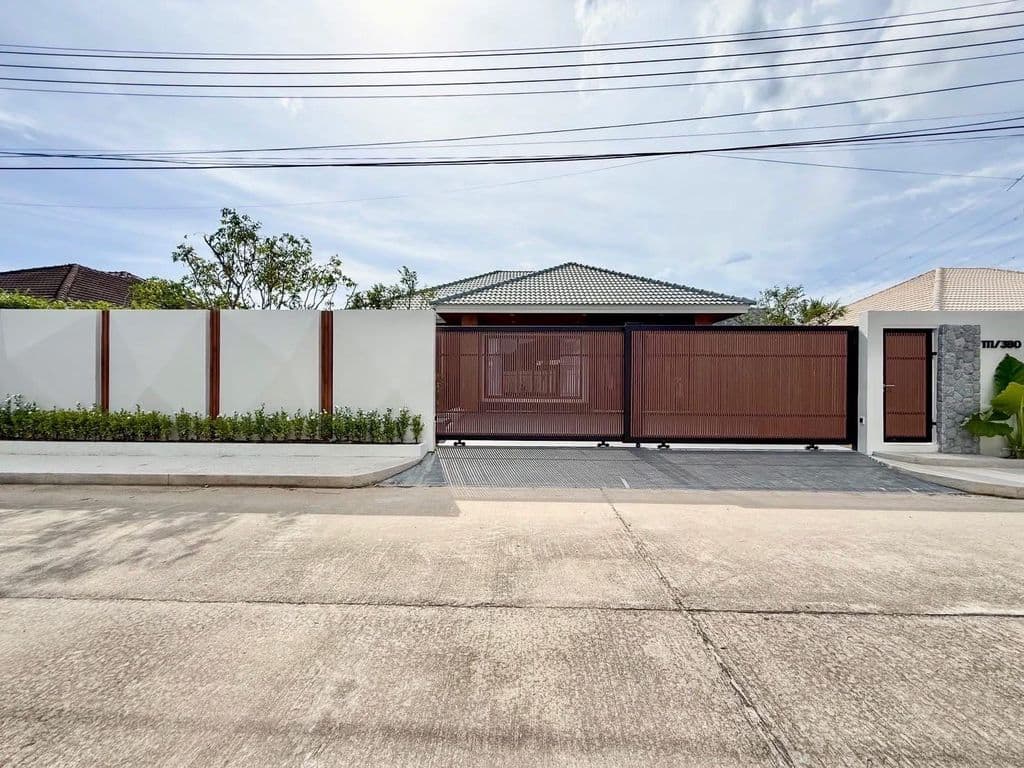 Luxury Modern Pool Villa for Sale in Thalang, Phuket